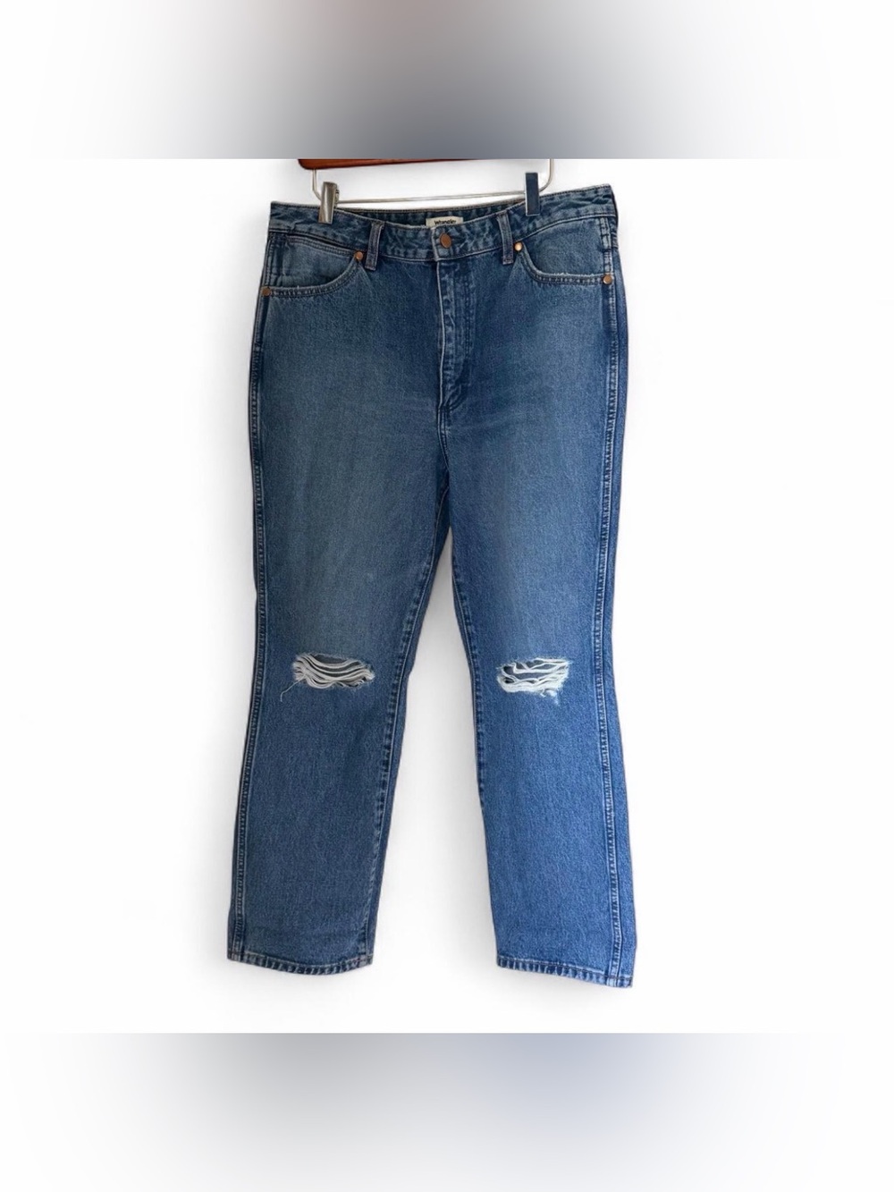 Wrangler Western Cowgirl Casual Distressed Denim Bootcut Jeans NWOT